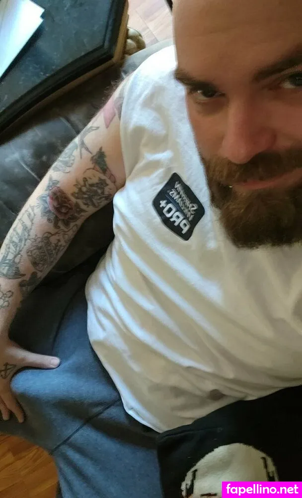 beardeddaddy0830, rodglassjr Nude Leaked OnlyFans Photo #gWwNDZwnF3
