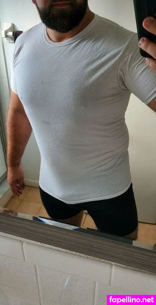 bearded_and_geeky, beardedgeeky Nude Leaked OnlyFans Photo #PxOYsDM2Ys