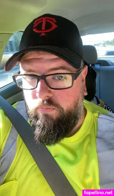 Beardedjesus OnlyFans Thumbnail #Vvyqm08rXt