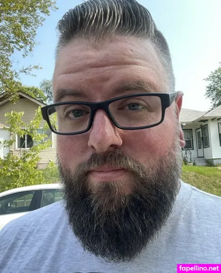 Beardedjesus OnlyFans Thumbnail #e5jzT2GaGm