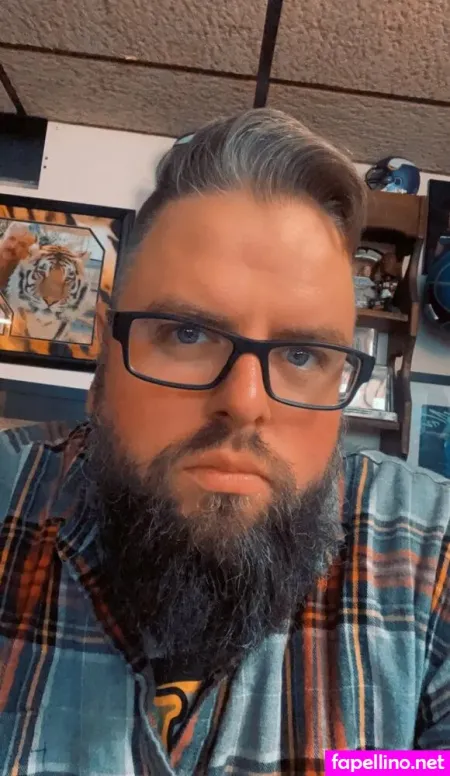 Beardedjesus OnlyFans Thumbnail #jKPj1m5mRZ