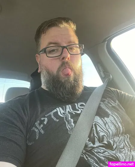 Beardedjesus OnlyFans Thumbnail #zTN7MYOsnn