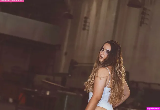 Bearriz Barbosa OnlyFans Thumbnail #bCYyUqBb0Y