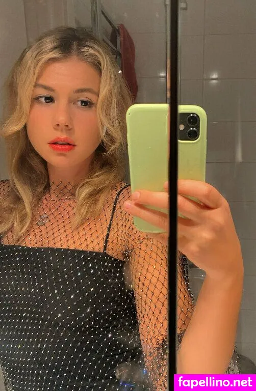 beaswe, beaswe_bf Nude Leaked OnlyFans Photo #iNb28aYWrk