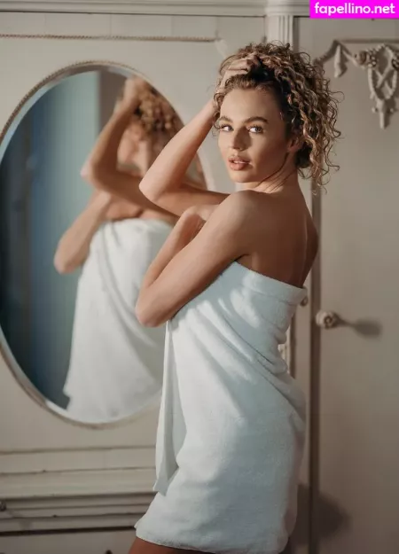 Beata W OnlyFans Thumbnail #VOGgoy7qDB