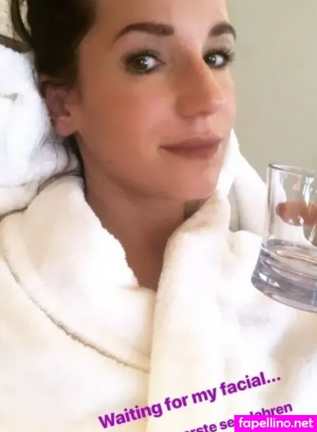 Beate Igel OnlyFans Thumbnail #wPowDZNTWs