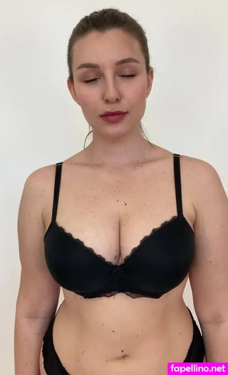 Beatrice Bettoni OnlyFans Thumbnail #EnenjKCYU4