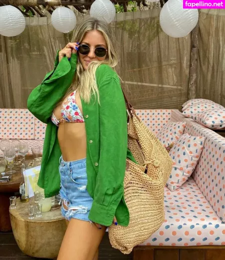 Beatrice Bouchard OnlyFans Thumbnail #vY7QT6YUjb