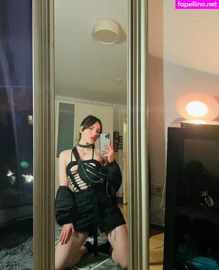 Beatrice Carti OnlyFans Thumbnail #6mxbicxe4G