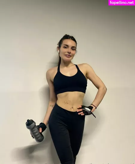 Beatrice Carti OnlyFans Thumbnail #E1nhXFYMic