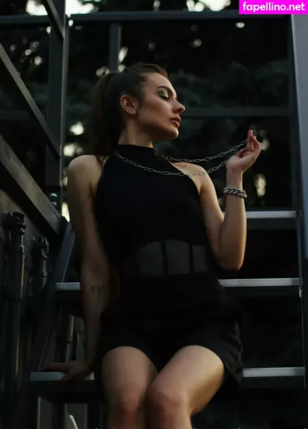 Beatrice Carti OnlyFans Thumbnail #FEEjUuymPl