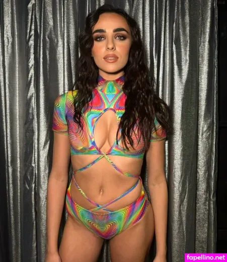 Beatrice Coari OnlyFans Thumbnail #XBi0FsvfxM