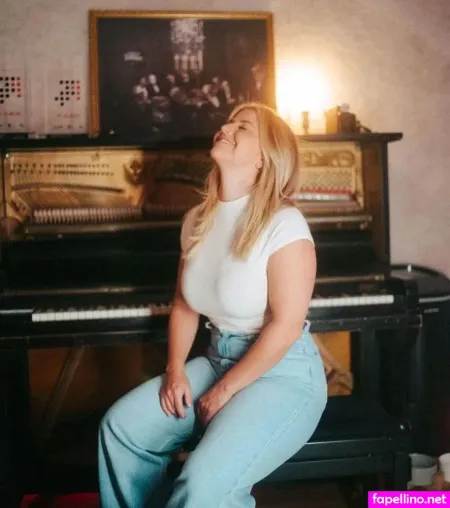 Beatrice Egli OnlyFans Thumbnail #Ymf6vQrZV9