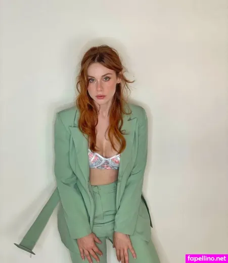 Beatrice Lorenzi OnlyFans Thumbnail #tFEQskE5n2