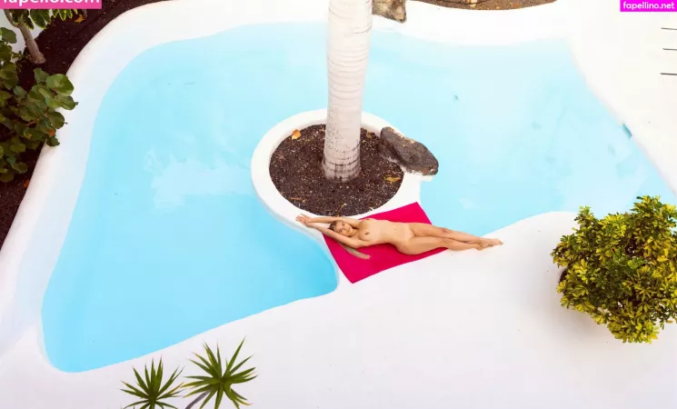 Beatrice Wolf OnlyFans Thumbnail #Vn8baQtLzj