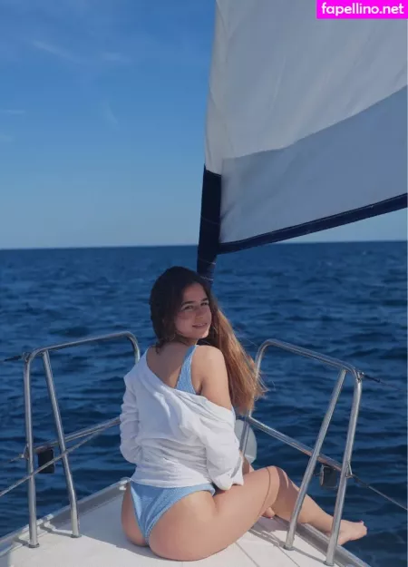 Beatriiz Ma OnlyFans Thumbnail #2t8iLqAoQJ