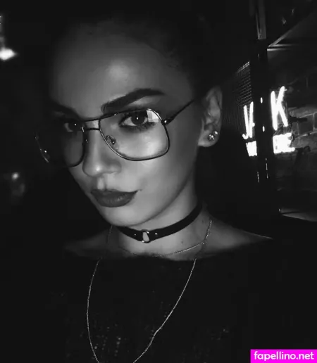 Beatrix Ramosaj OnlyFans Thumbnail #Uo7hiTNinZ