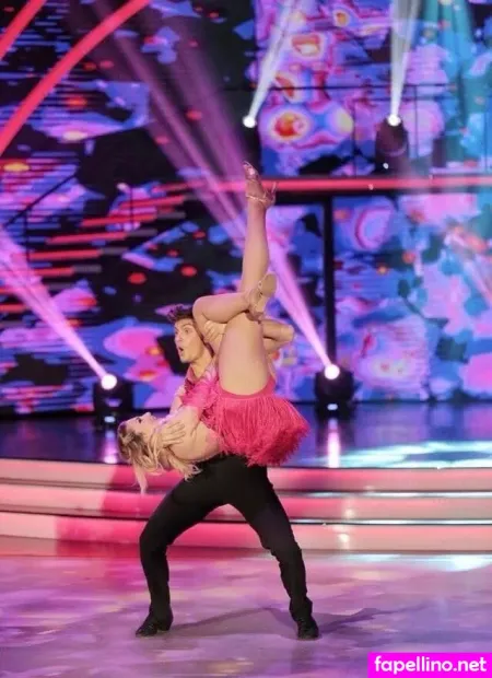 Beatrix Ramosaj OnlyFans Thumbnail #ai3quP6C2Y