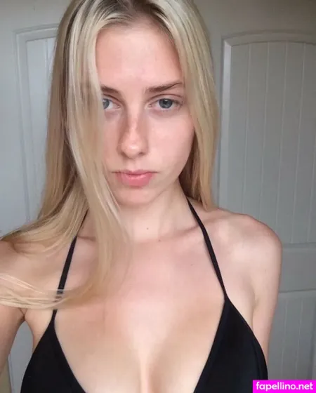 Beatrix OnlyFans Thumbnail #TxXyYwMJpw