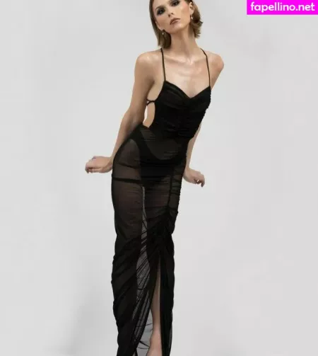 Beatrixbabe OnlyFans Thumbnail #cMJrJwLs4H