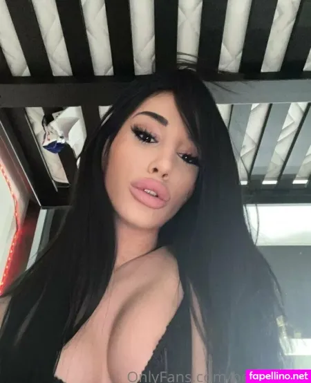 Beatrixxnx OnlyFans Thumbnail #c5ZWjuWPxK