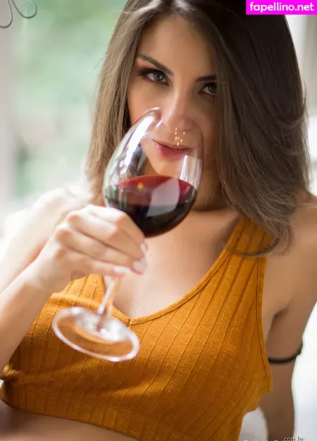 Beatriz Aguiar OnlyFans Thumbnail #aydeSQVm70