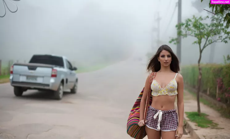 Beatriz Aguiar OnlyFans Thumbnail #fMFSudS1KB