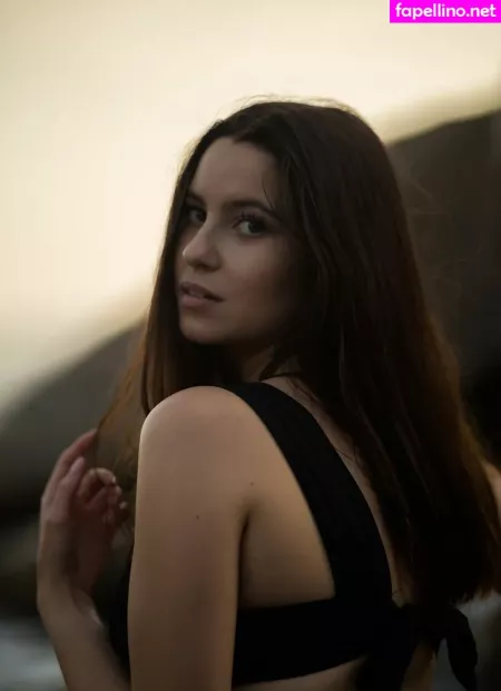 Beatriz Braz OnlyFans Thumbnail #CN9xrghOGL