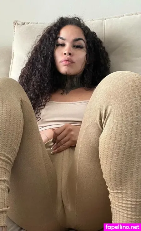 Beatriz Emilly OnlyFans Thumbnail #JamdCJllnV