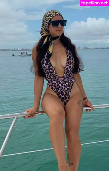 Beatriz Eugenia OnlyFans Thumbnail #MqM0jQPac4