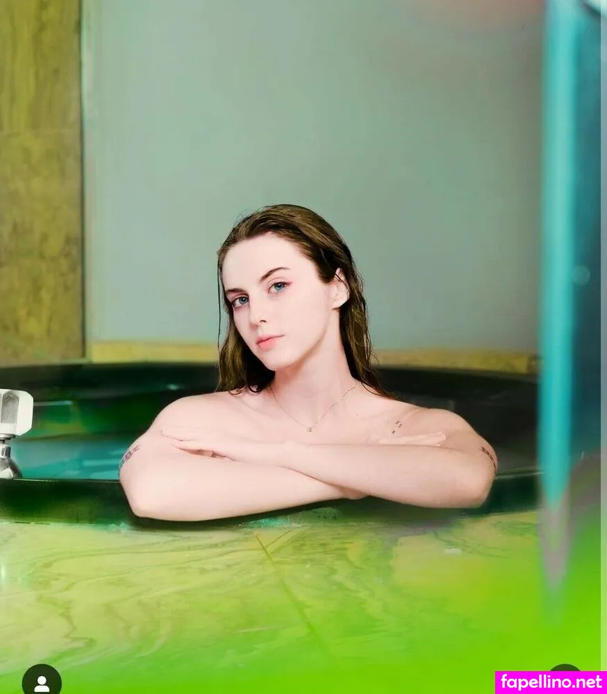 bellabeafernandes, biababiv Nude Leaked OnlyFans Photo #2d7qpOs8eP