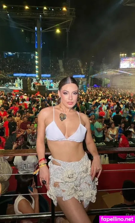 Beatriz Reis OnlyFans Thumbnail #2SGevHHieU