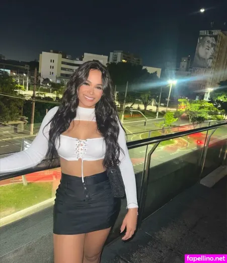 Beatriz Soares OnlyFans Thumbnail #2dx5UrdYeB