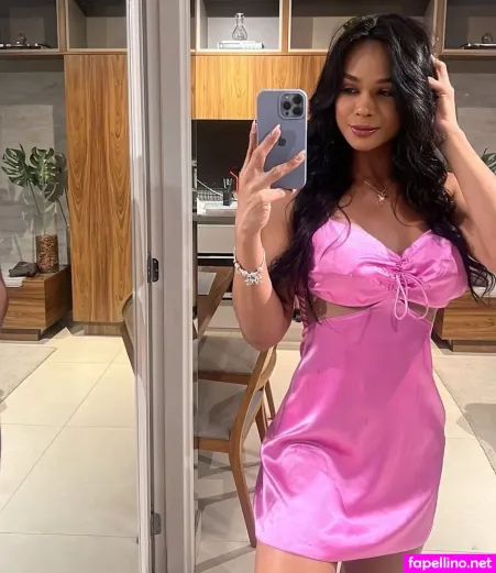 Beatriz Soares OnlyFans Thumbnail #MUFuwJWEUc