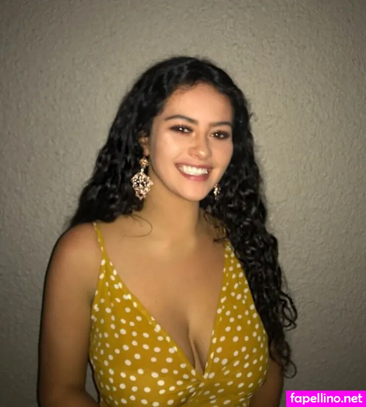 beatrizsnz, stephaniebeatriz Nude Leaked OnlyFans Photo #CsNWY26eZw