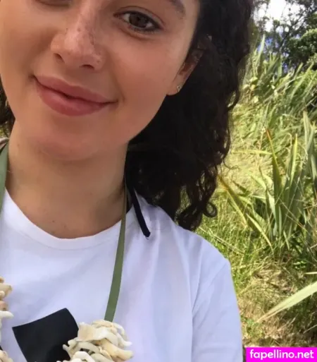 Beatriz OnlyFans Thumbnail #KXLddIlkwo