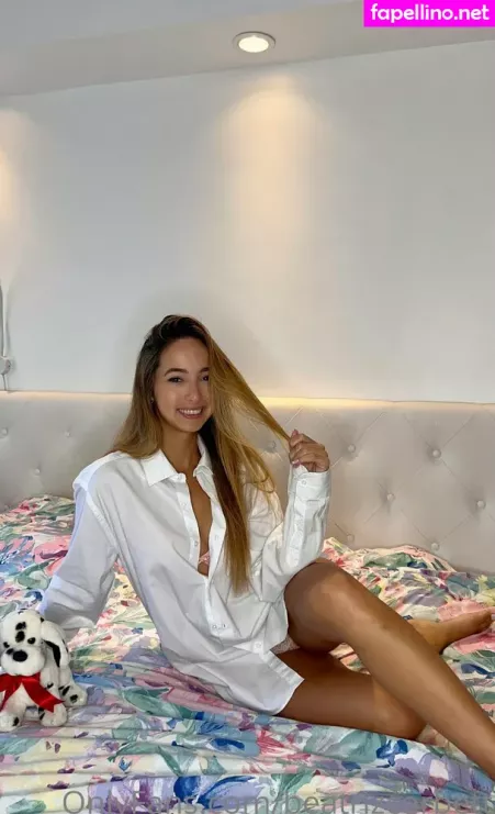 Beatrizcorbett OnlyFans Thumbnail #y1bxx1bQqy