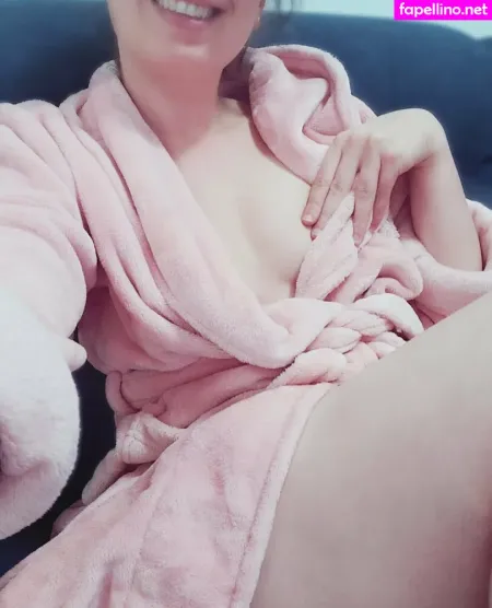 Beatrizdellarosafree OnlyFans Thumbnail #Q4f5TguXgZ