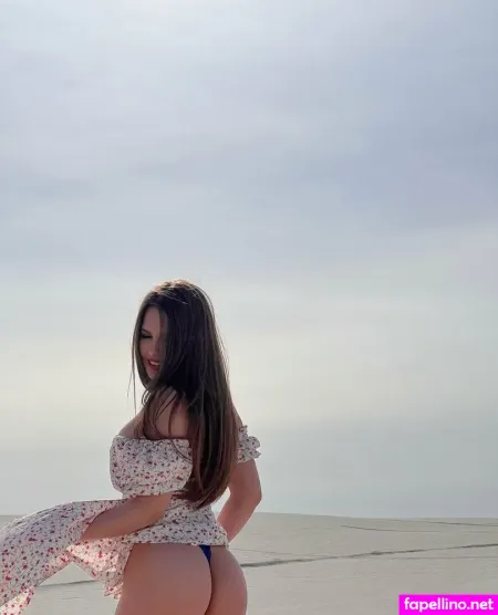Beautiful Alinna OnlyFans Thumbnail #F45BEgNQnR