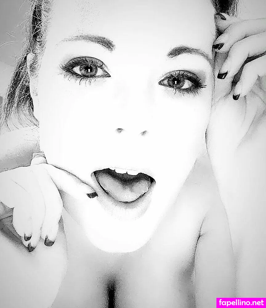 beautiful20chaos, beautiful21chaos Nude Leaked OnlyFans Photo #2PjRAdQBxp