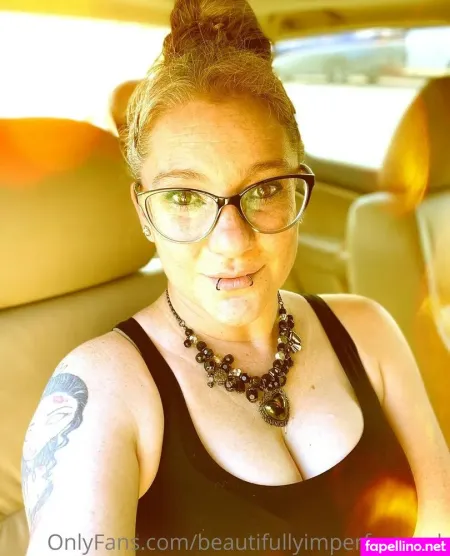 Beautifullyimperfectgeek OnlyFans Thumbnail #6TAxtZY9oG