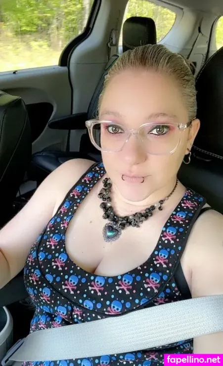 Beautifullyimperfectgeek OnlyFans Thumbnail #IOrbe6zuFZ