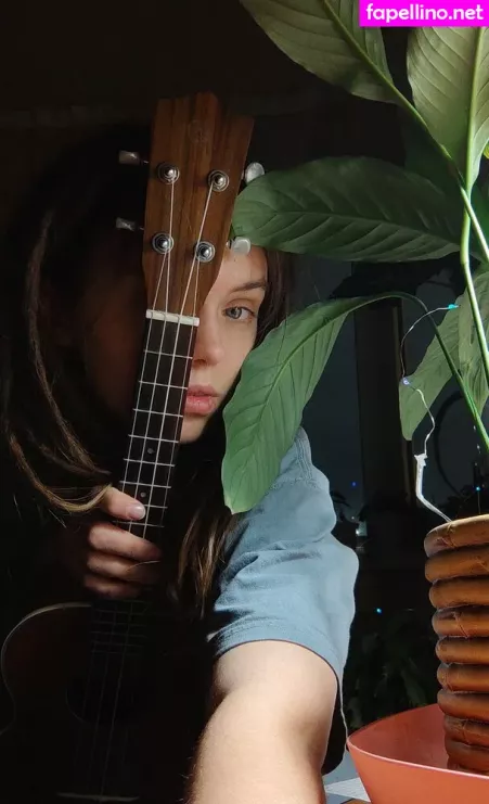 Beauty Bird OnlyFans Thumbnail #PNsMH3k19N