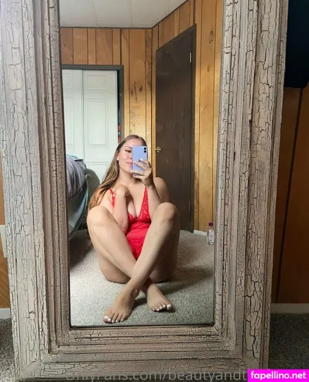 Beautyandthefeet13 OnlyFans Thumbnail #2qpXWN2S9D