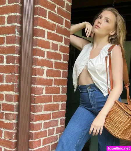 Bebe Wood OnlyFans Thumbnail #BRoKuDzSrJ