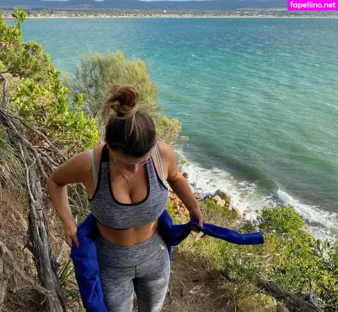 Bec Danaher OnlyFans Thumbnail #2MChqNZ9So