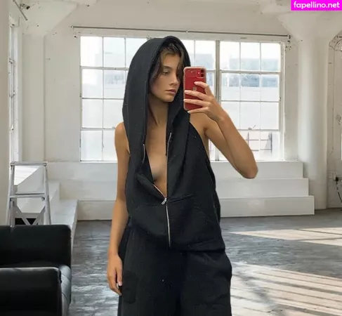 Bec Lauder OnlyFans Thumbnail #hFuRgFGX3A