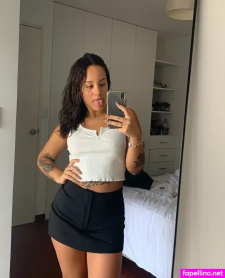 Becafromlima OnlyFans Thumbnail #XRCJDYCTrM