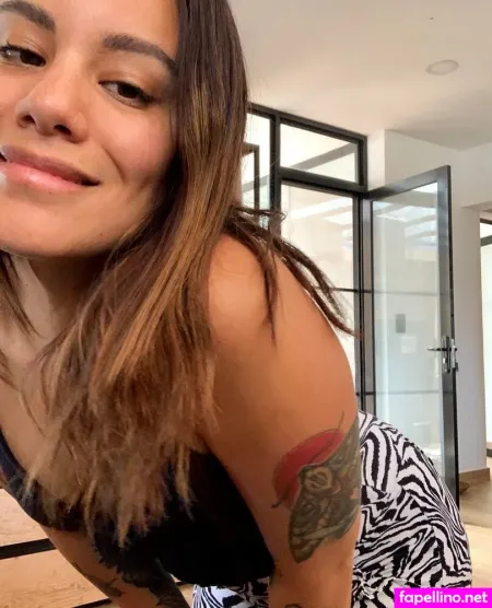 Becafromlima OnlyFans Thumbnail #eqlmaWHIMx