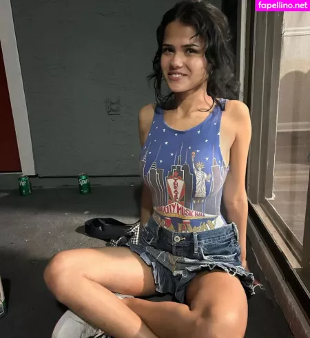 Becaguava OnlyFans Thumbnail #RZPAx8o5Hs